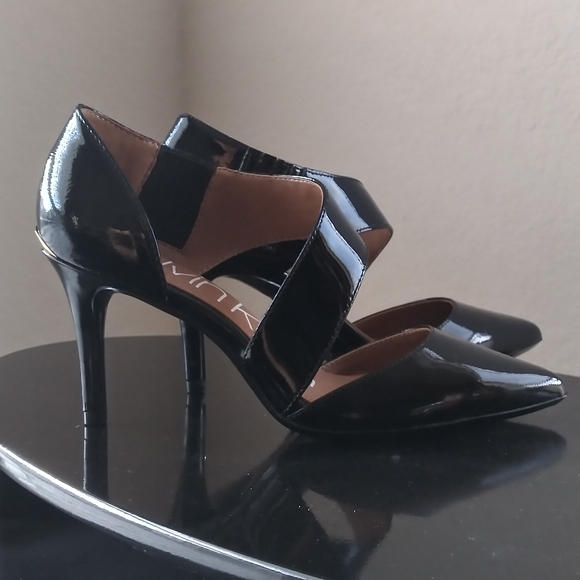 Calvin Klein Gellar leather Dress heels - Picture 8 of 16